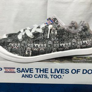 New Skechers Bobs Hissy Fit Size 6M (Cats)